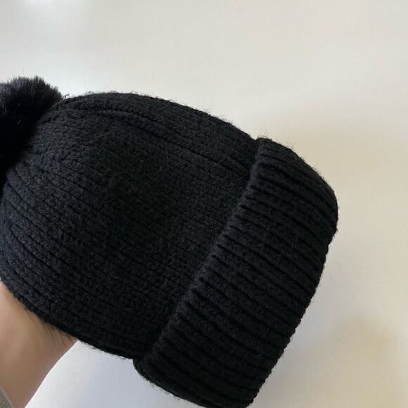 Norla Canada Handmade Alpaca Wool Blend Soft Black Pom Beanie Hat - Picture 3 of 5